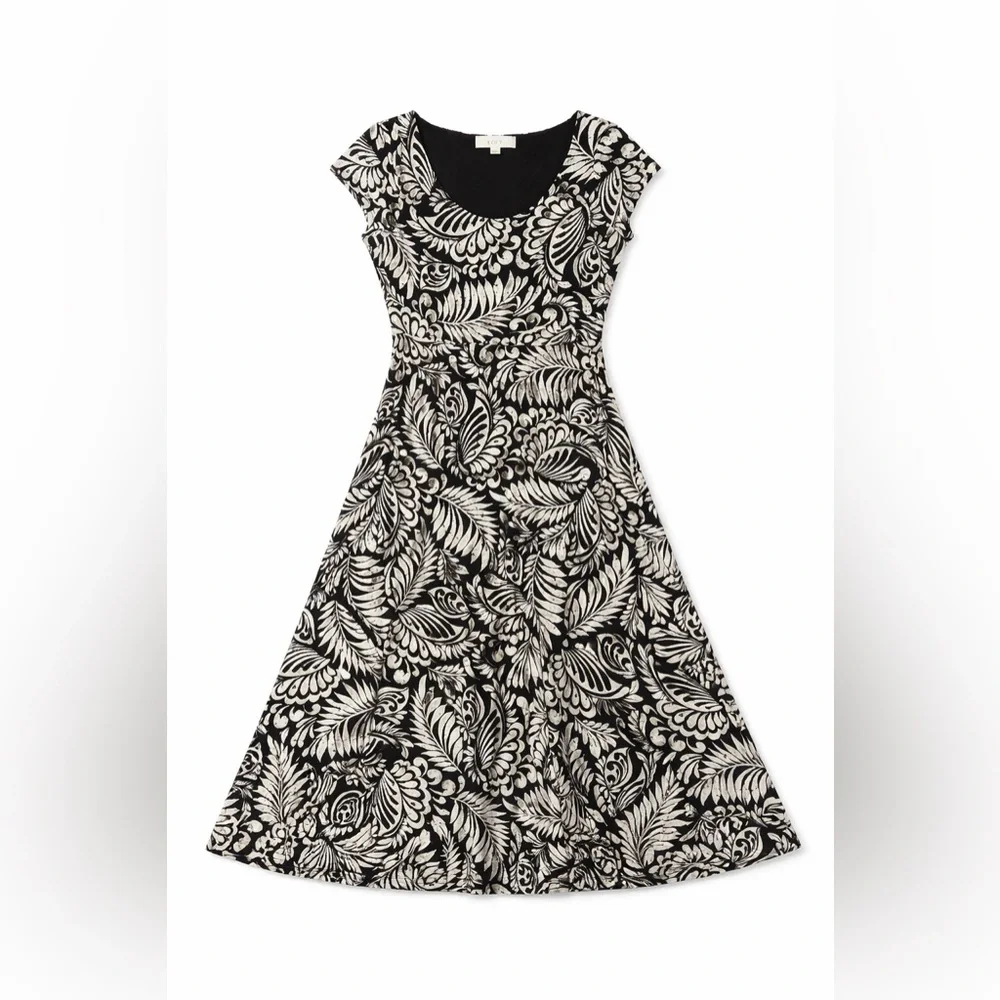 LOFT Black and White Floral Midi Fit-and-Flare Dress - Picture 4 of 7